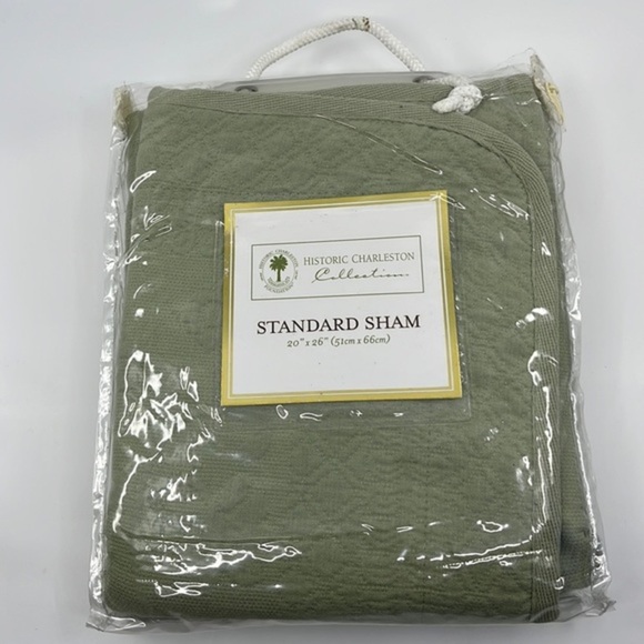 Regal Resting: The King Charles European Matelasse Pillow Case - Fit for Royalty - Picture 2 of 6